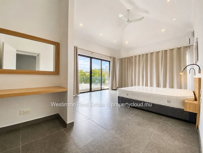 Trou aux Biches - Magnificent modern 5-bedroom en-suite furnished villa with swimming pool for rent