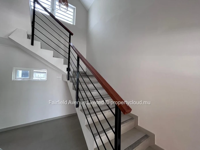 Maison 4 chambres à vendre à Rose Hill