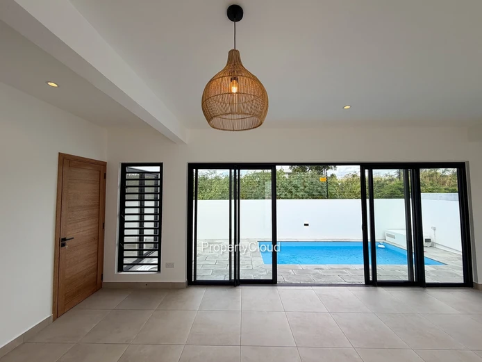 À Vendre | Villa Neuve De 3 Chambres Avec Piscine Privée À Grand-Baie | Rs 11 M, Négociable