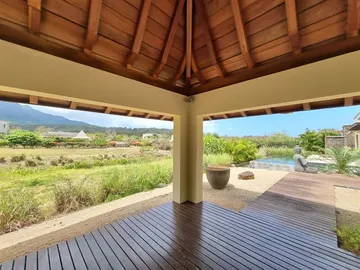 4 Bedroom Villa
