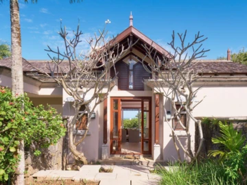 4 Bedroom Villa