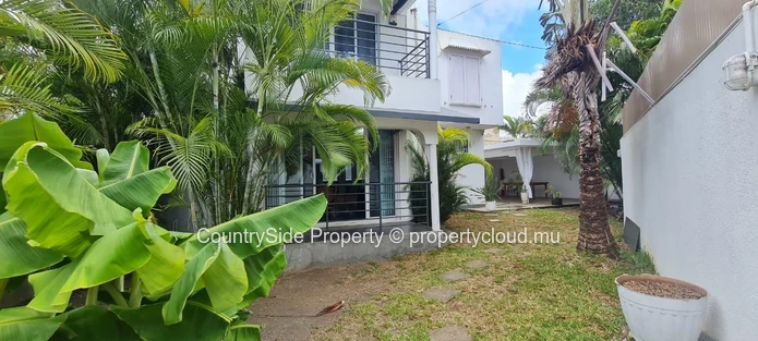 Cozy house with Mauritian touch