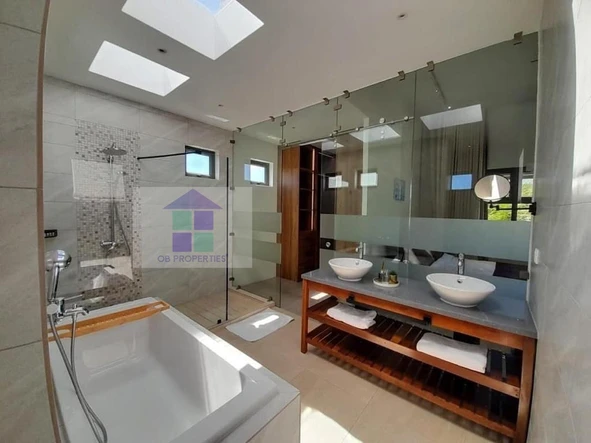 Villa de 4 Chambres