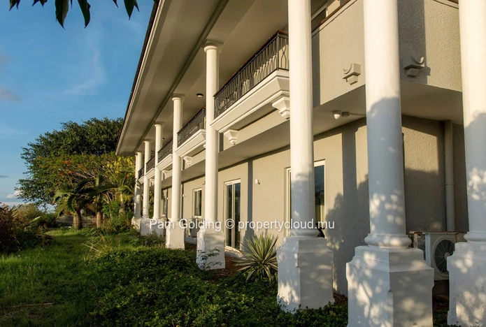 A Prestigious, Standalone Corporate Office Building.