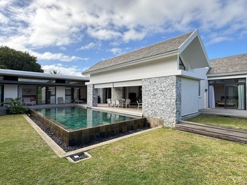 4 Bedroom Villa