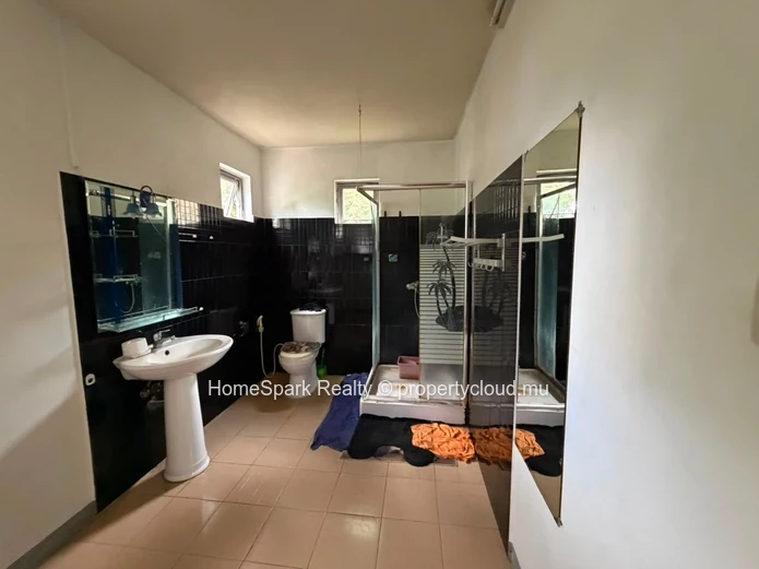 Fully Furnished Apartment for Rent – Bambous