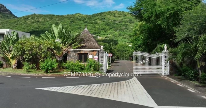 Terrain résidentiel à vendre – Domaine St Louis, Pailles