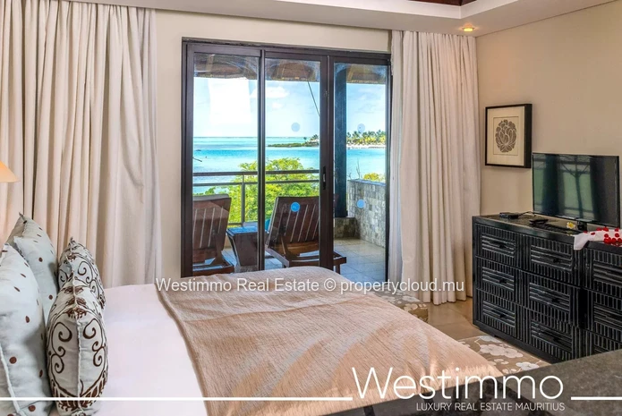 BEAU CHAMP - 164m² apartment with private pool and 2 bedrooms