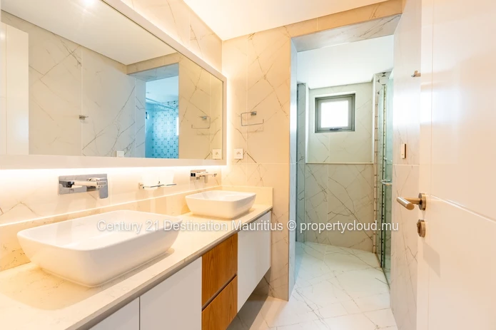 Votre refuge privé sur le toit à Pointe aux Canonniers | Penthouse de luxe de 4 chambres