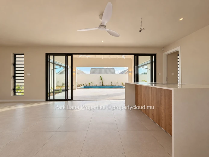 Toute nouvelle villa avec vue imprenable sur les montagnes