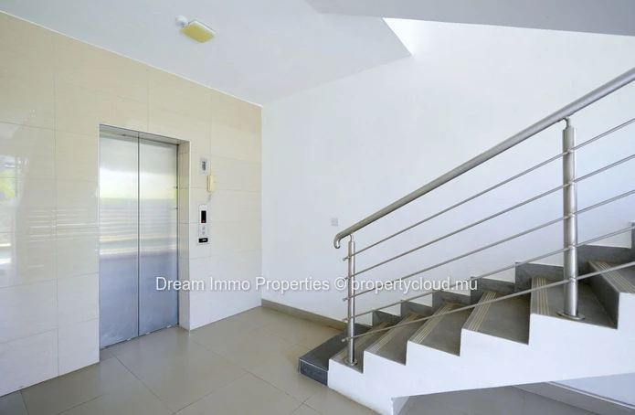 Superb furnished apartment just a stone's throw from the sea in Pereybere – Mauritius