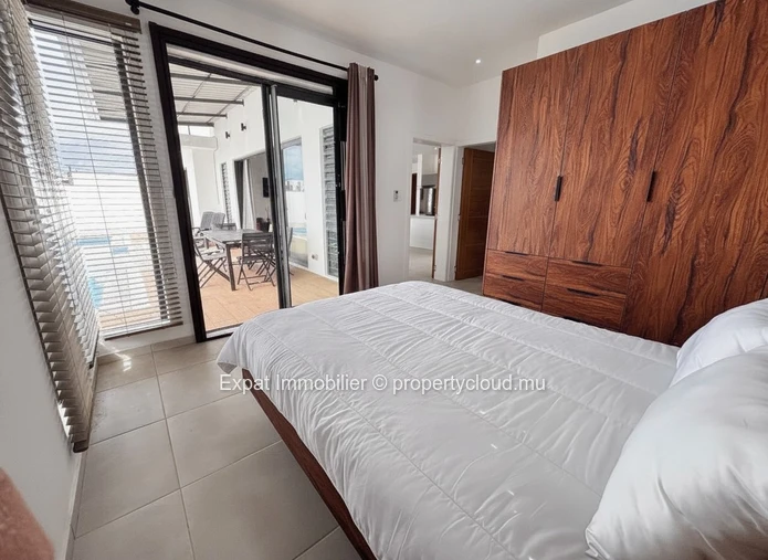 Villa De Plain-Pied 3 Chambres, Grands Volumes Et Piscine 12 M – Pereybere