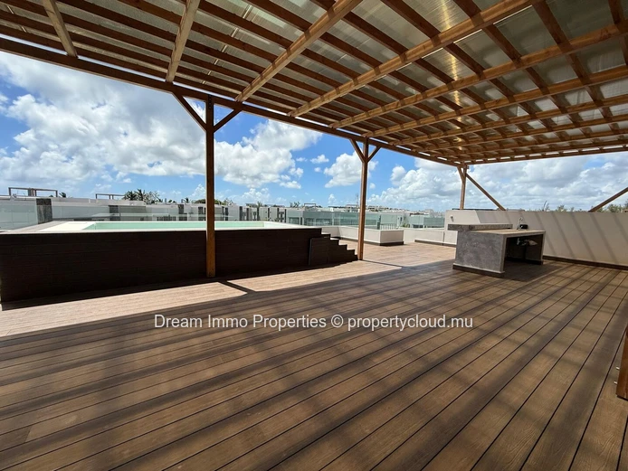 Brand new penthouse with private rooftop & partial sea view in Pointe aux Canonniers – Mauritius