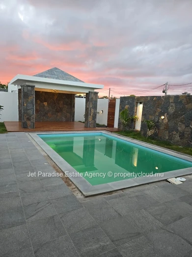 Beautiful Fully Furnished Villa