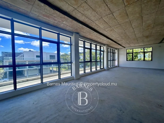 MOKA - Commercial / office building in Moka Smart City