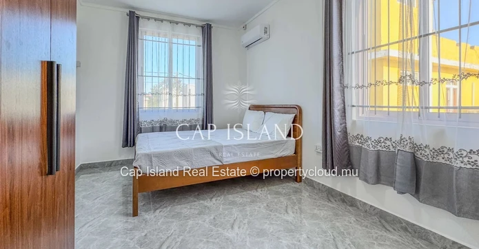 À Vendre – Deux Superbes Duplex au Cœur de Grand Baie