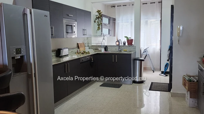 3-Bedroom Apartment for sale in Black River, with Sea view.