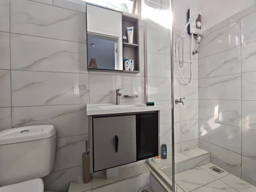 4 Bedroom Apartment