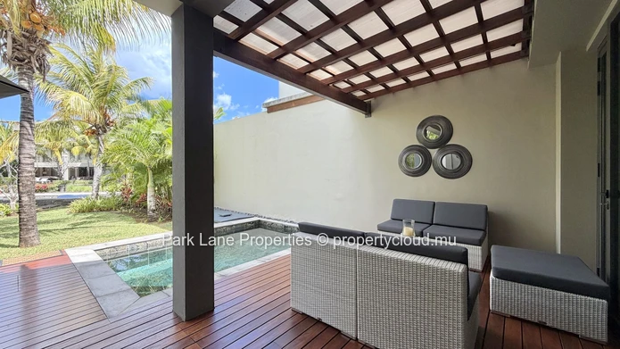 Bel Ancrage | Exceptional Furnished Duplex Villa with Private Pool and Mountain Views, La Balise