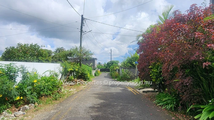 Spacious 4-Bedroom House for Sale in Eau Coulée, Curepipe with 3500m² Living Area
