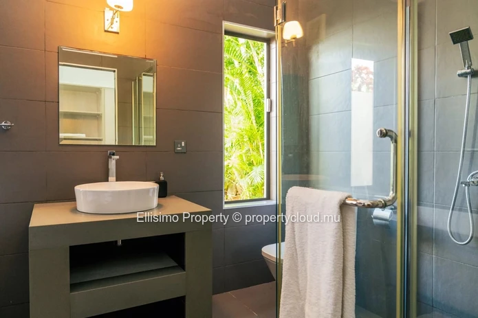 Beautiful 4-Bedroom Villa for Rent