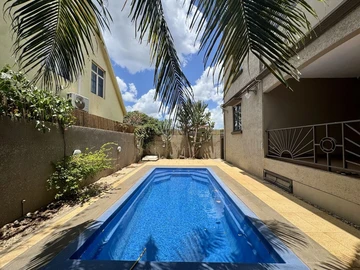 Family home with private pool