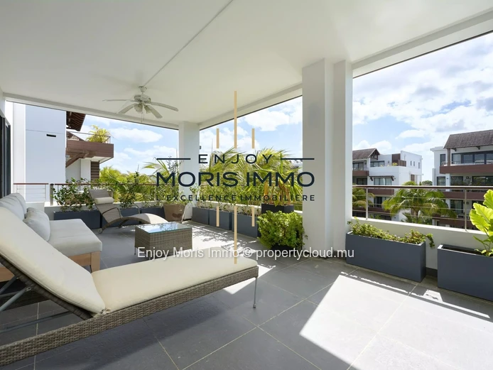 Appartement de prestige 3 chambres à vendre – Trou aux Biches | 180 m² | Accès plage à pied | Piscine lagon
