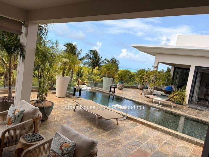 FOR SALE - Beautiful Penthouse - private pool with sea view - 4 bedrooms