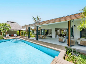 4 Bedroom Villa