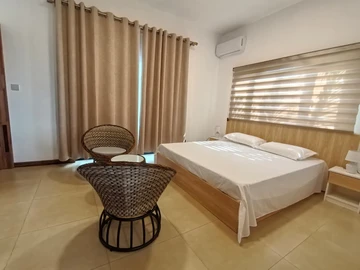 4 Bedroom Villa