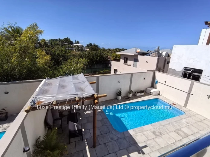 Villa Moderne Neuve de 3 Chambres avec Piscine Privée à Louer à Calodyne | À 20 Minutes de Northfields International ...