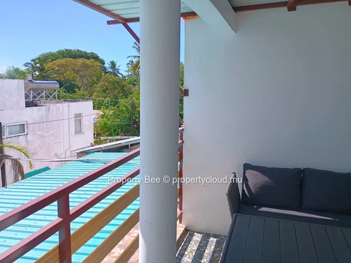 4 Beachfront Tourist Apartments on State-Land on Sale Altogether