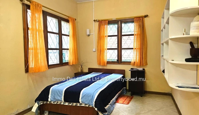 Mison de 3 chambres meublé en vente Beau Bassin 