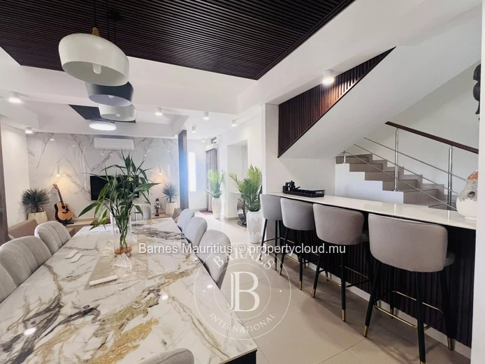 BELLE MARE -Lake View - 4 bedrooms