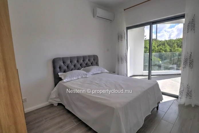 Charming 3-Bedroom Apartment in a Secure Residence