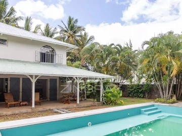 5 Bedroom Villa