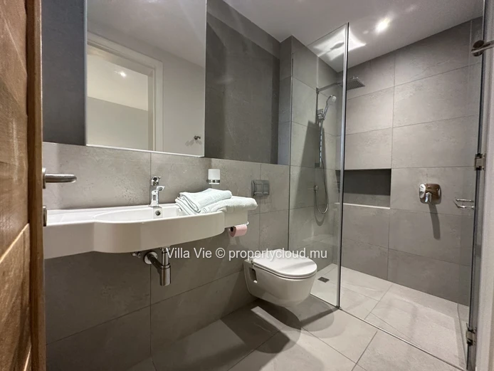 Belle Vue - Beautiful 3-bedroom apartment on the first floor