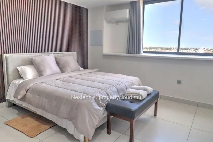 Elegant Penthouse – 3 En-suite Bedrooms