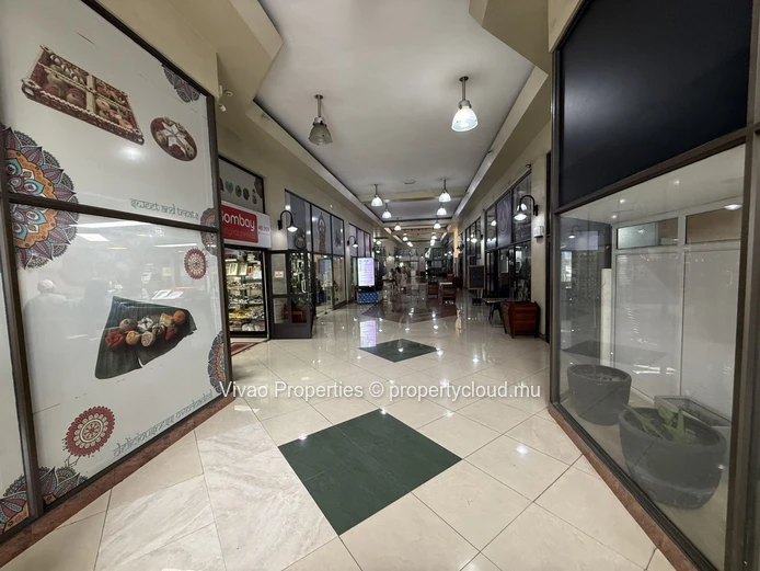 "Prime Commercial Space on ground floor for Rent in Quatre Bornes on main road - 70m² - Great visibility - Ideal Loca...