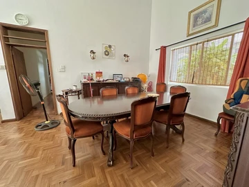 Maison de 8 Chambres