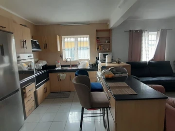 Townhouse, Duplex de 3 Chambres