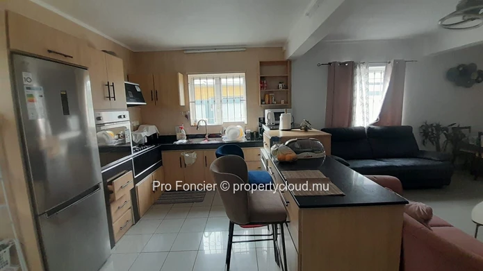 Duplex à vendre à Beau-Bassin - Récemment rénové