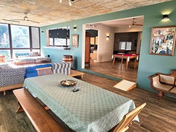 4 Bedroom Villa