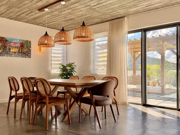 4 Bedroom Villa