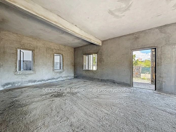 Spacious house in Petit Raffray