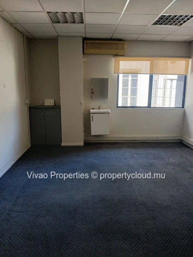 Well located in the centre of Port Louis ,  office space for rent in prime Port Louis Location - AC, Close to Shops a...