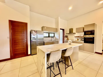 3 Bedroom Apartment