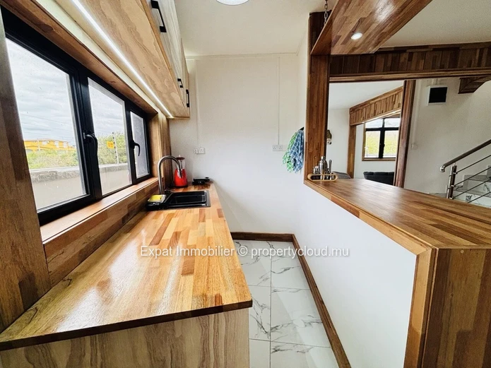 2/3-Bedroom Villa With Pool, Pets Welcome – Pereybere
