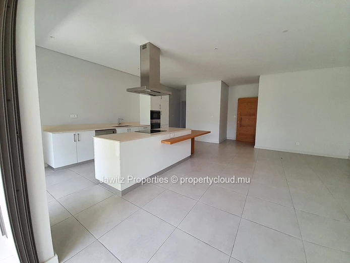 3 Bedroom Luxury Suite with En-Suites in Prestigious Pointe aux Canonniers