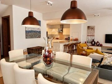 Townhouse, Duplex de 3 Chambres